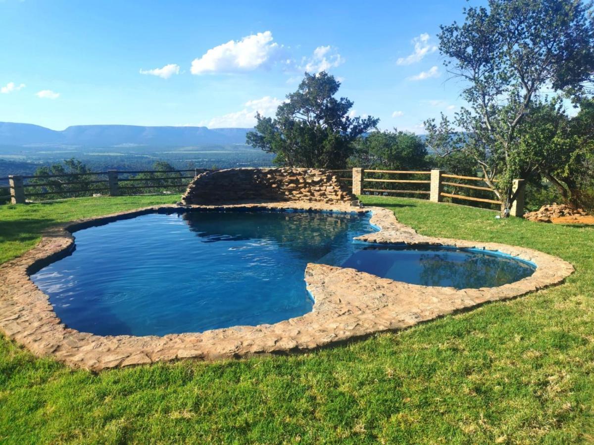 Idwala Le Ingwe Lodge Hekpoort Bagian luar foto