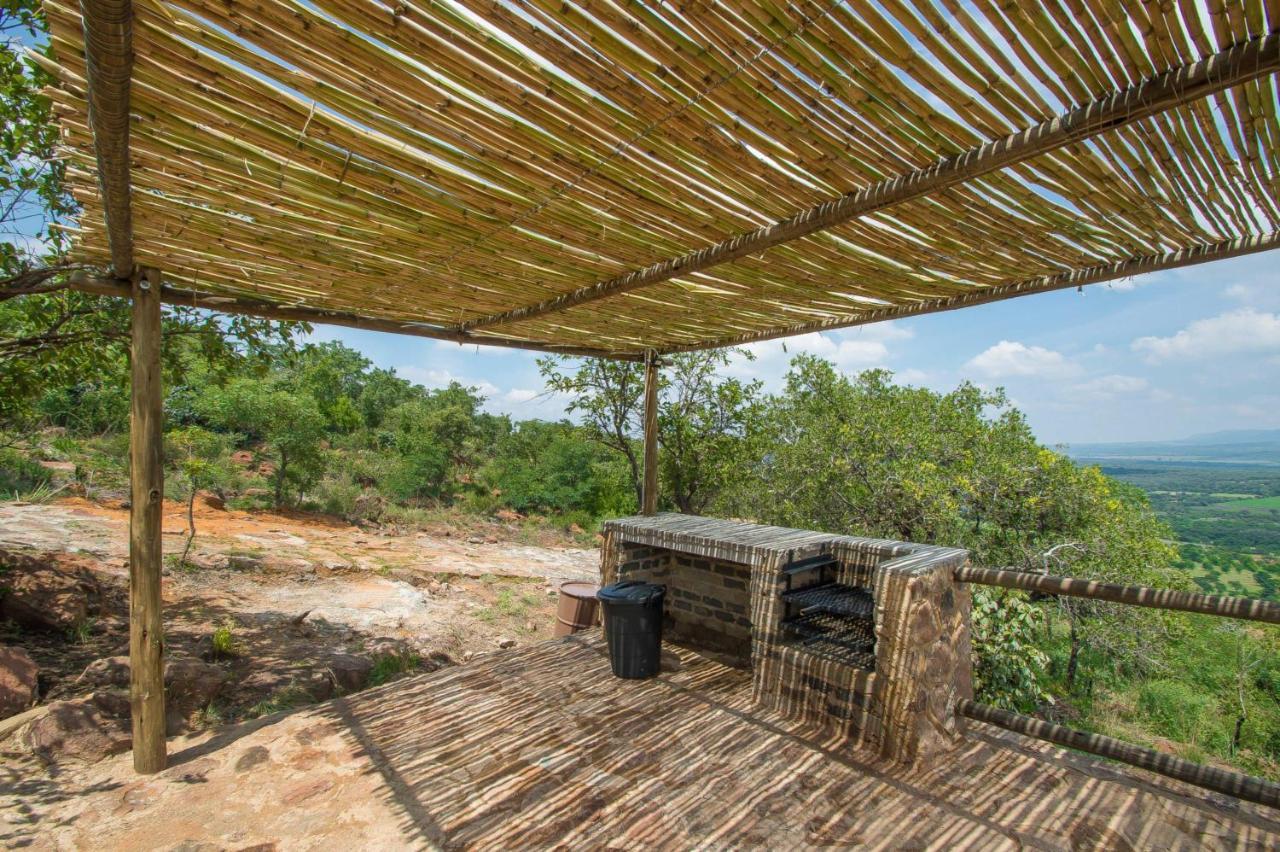 Idwala Le Ingwe Lodge Hekpoort Bagian luar foto